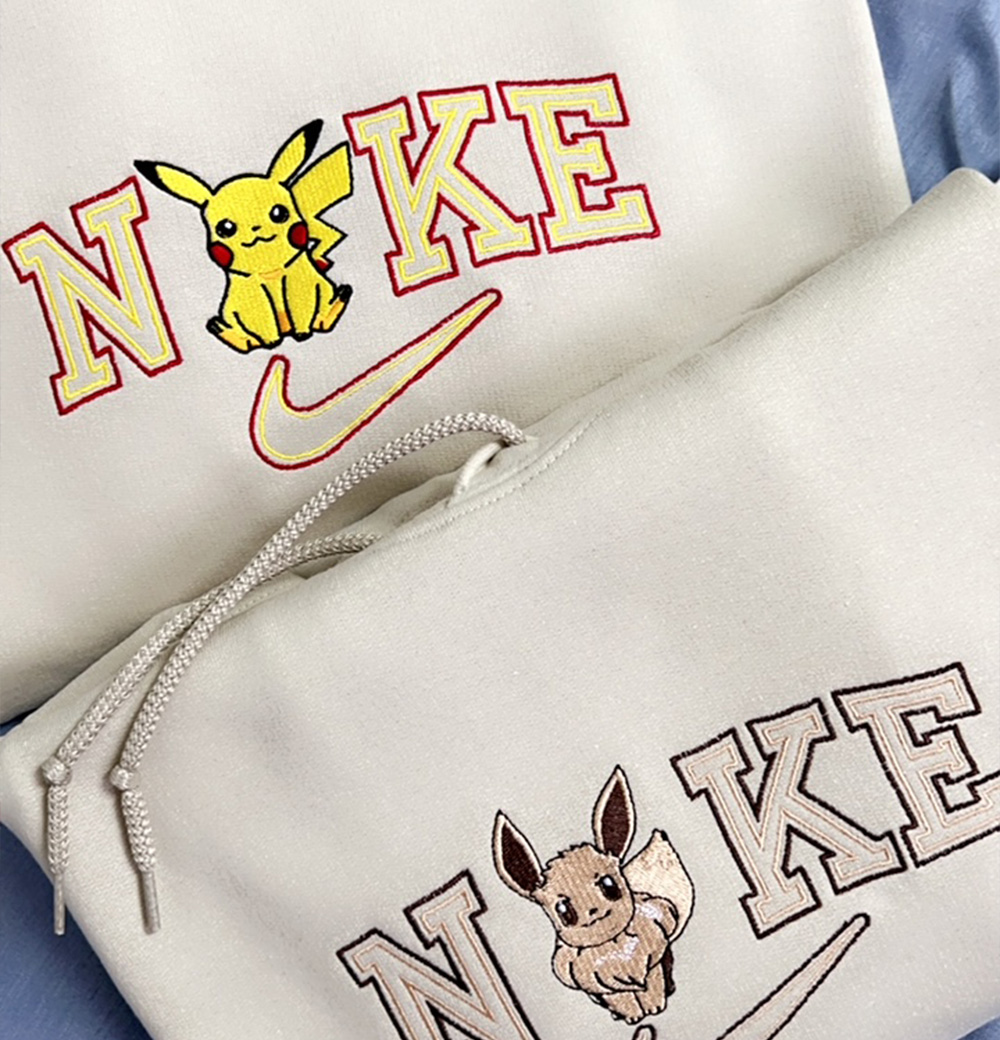 Pokémon Pikachu Personalised Gift Sweatshirt Hoodie - Image 4